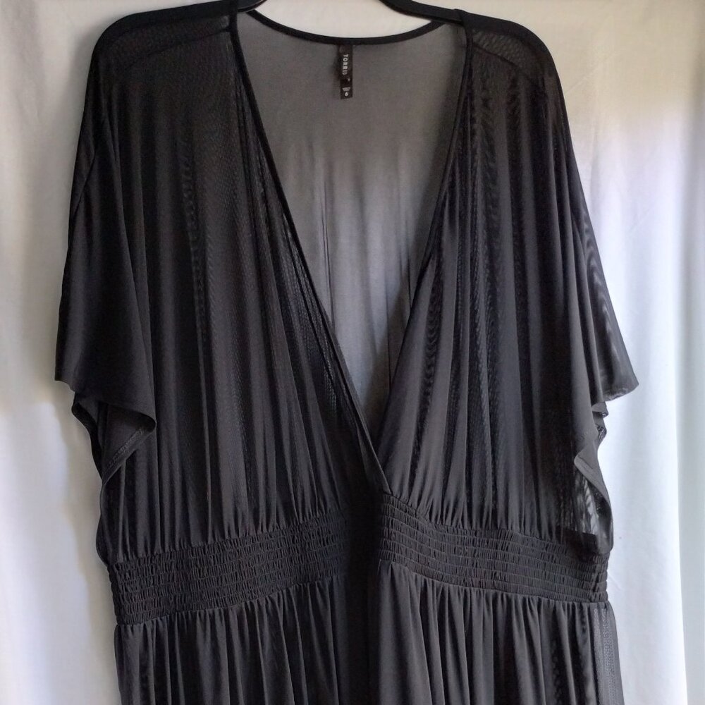 TORRID Black Short Sleeve SHEER NYLON V-Neck TUNIC/DRESS Sz 6